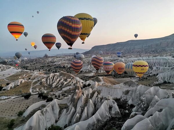 Nên bay khinh khí cầu ở Cappadocia vào tháng mấy?