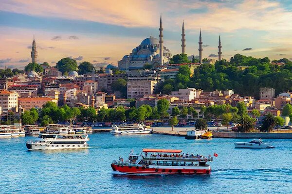 Istanbul là thành phố lớn nhất của Thổ Nhĩ Kỳ